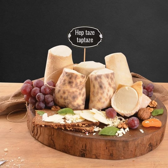 Gurmepark Çorum Kargı Tulum Peyniri 250 g e