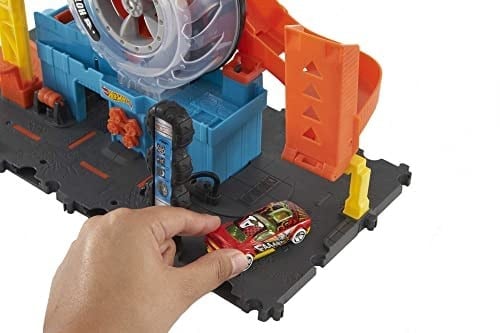 Hot Wheels City Tekerlek Kulesi Pisti Hot Wheels™ City Tekerlek Kulesi™ oyun seti, 4-8 yaş arası çocuklar için hediye HDP02