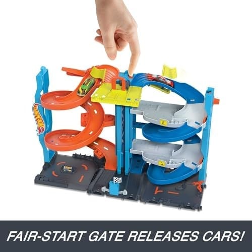 Hot Wheels Heyecanlı Yarış Kulesi Oyun Seti 1 adet oyuncak araba ve Dönüşen Yarış Kulesi oyun seti içeren Hot Wheels™ şehri pist seti HKX43