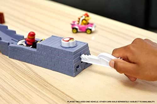 Hot Wheels Mario Kart Çılgın Yaratıklar Oyun Seti GCP26 - BooS Spooky Sprint