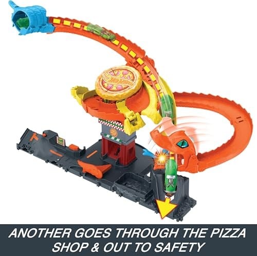 Hot Wheels Pizza Dükkanında Kobra Macerası Oyun Seti Hot Wheels Pizza Dükkanında Kobra Macerası Oyun Seti ve 1:64 ölçekli oyuncak araba HTN81