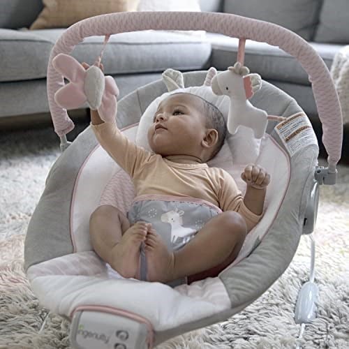 Ingenuity RahatlatıcıAna Kucağı, Sesler ve Titreşimler, 0-6 Ay, 9 kgya Kadar - Flora the Unicorn (Pembe)
