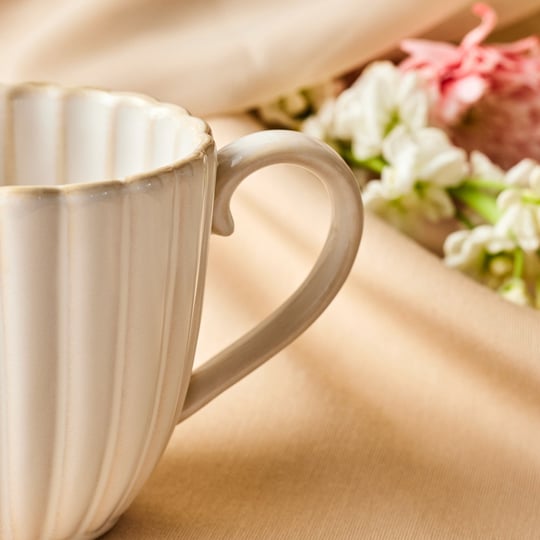 Karaca Daisy Kupa 380 ml