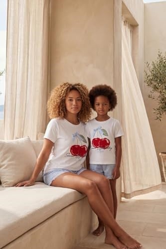 Katia & Bony Kız Çocuk Mediterranean Kiraz Işlemeli Şortlu Pijama Takımı, 12612K2008