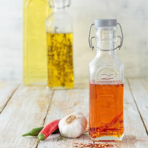 KILNER Ütü şişesi 600 ml | Yağ, meyve suyu ve şurubu muhafaza etmek ve muhafaza etmek için | Silikon conta sayesinde sızdırmaz | Doldurma göstergeli şişe | Şişe kıskaç kilit
