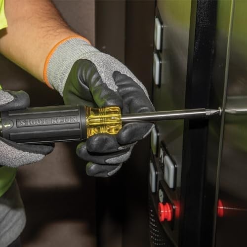 Klein Tools 32307 çok uçlu manipülasyon emniyetli tornavida, 27si 1 arada torx, altıgen, tork ve İngiliz anahtarı uçları, 1/4 inç lokma anahtar tornavidası ile