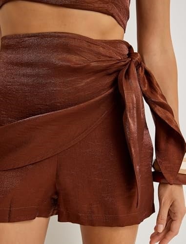 Koton X Şahika Ercümen - Kruvaze Mini Şort Etek Parlak Lyocell Kumaş Slim Fit