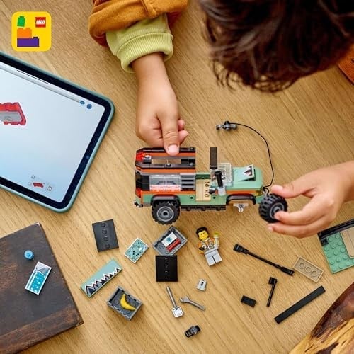 LEGO City 4x4 Arazi Dağ Arabası 60447-6 Yaş ve Üzeri Çocuklar için Yaratıcı Oyuncak Yapım Seti, Doğum Günü Hediyesi (221 Parça)