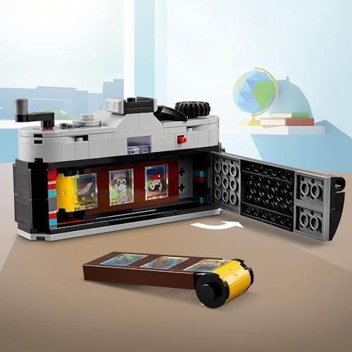 LEGO Creator Retro Fotoğraf Makinesi 31147-8 Yaş ve Üzeri Çocuklar için Televizyon ve Video Kamera Model Seçenekleri İçeren 3’ü 1 Arada Yaratıcı Oyuncak Yapım Seti, Doğum Günü Hediyesi (261 Parça)