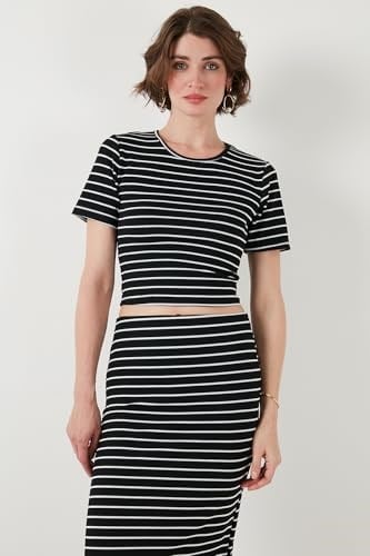 Lela Çizgili Slim Fit Bisiklet Yaka Yırtmaçlı Midi Boy Etekli Crop Takım Bayan TAKIM 5866132 - Bedenler: S, M, L, XL