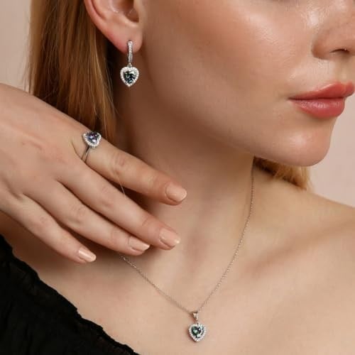 Madam Matmazel Kalp Model Taşlı Kadın Gümüş Takı Set | 925 Ayar