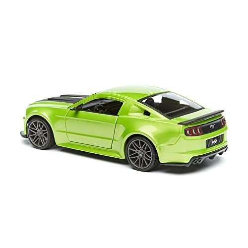 Maisto 531506 – 1: 24 Ford Mustang Street Racer 2014