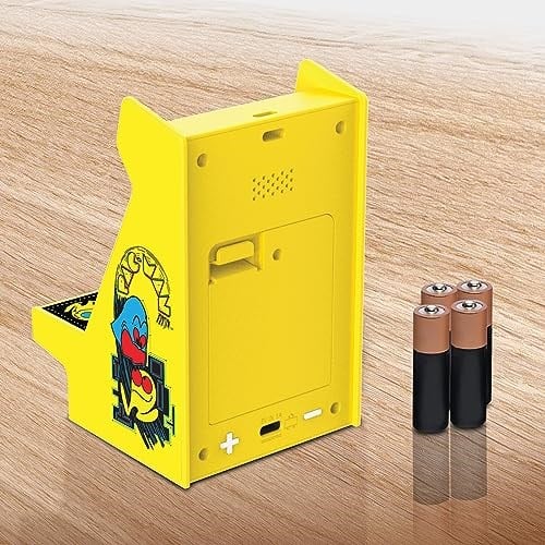 MY ARCADE 12CM PAC-MAN PORTABLE RETRO KONSOL