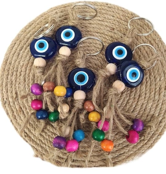 Nazar Boncuk Anahtarlık 5 Adet Kötü Göz Kovucu Nazar Hand Made Hasır Renkli Ahşap Boncuklu Nazarlı Anahtarlık