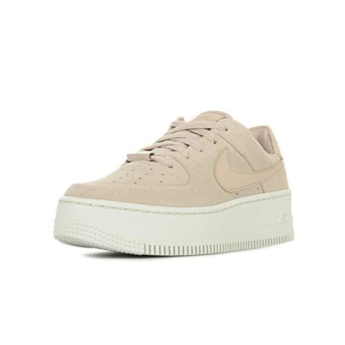 Nike Kadın W Af1 Sage Low Basketbol Ayakkabısı, bej, Medium Size: