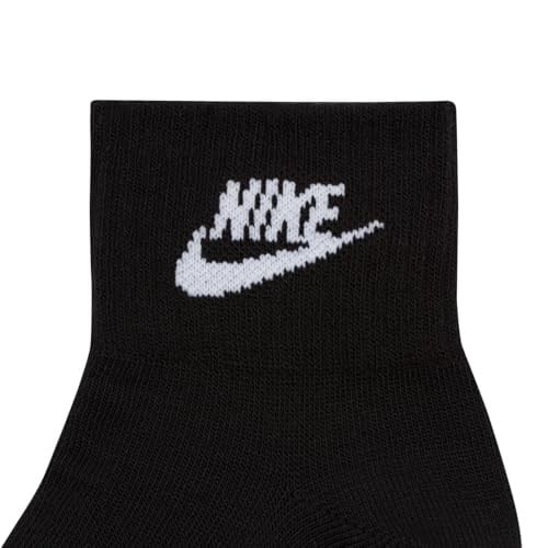 Nike Üniseks her bilek çorabı için vazgeçilmezdir (3 çift)