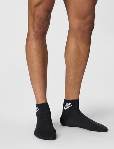 Nike Üniseks her bilek çorabı için vazgeçilmezdir (3 çift)