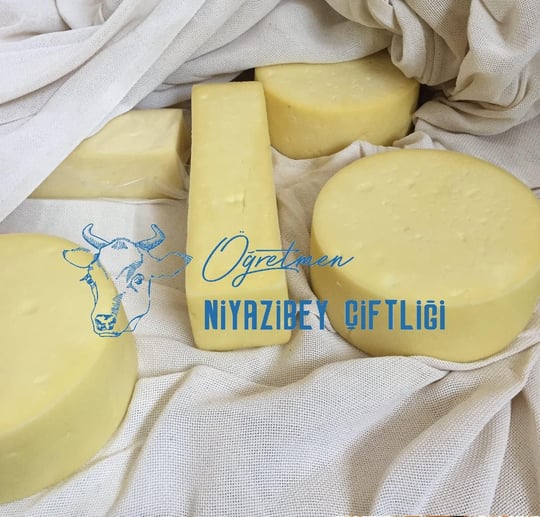 Niyazibey Ciftliği Taze Kaşar Peynir 1 KG