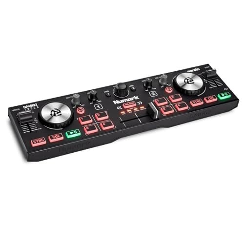 Numark DJ2GO2 Touch – Yolculuk için mini DJ kontrol cihazı – 2 panelli USB DJ konsolu, ses arayüzü ve kapasiteli Jogwheels, 4 Pad modu; yazılım dahil
