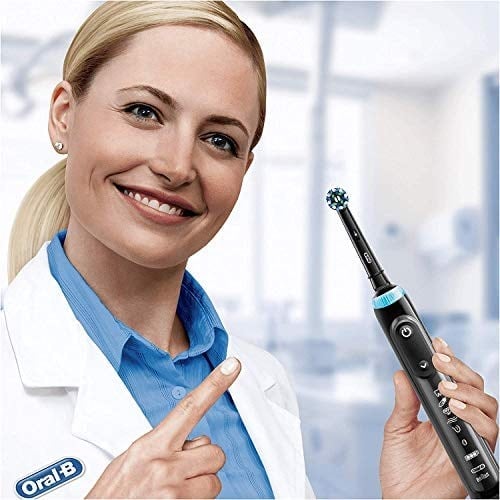 Oral-B CrossAction Siyah Diş Fırçası Kafaları 4 Yedek Yedek Paket Elektrikli Şarj Edilebilir Diş Fırçası, Siyah Edition