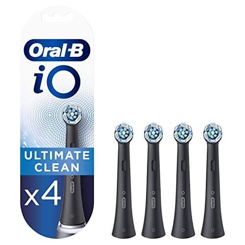 Oral-B iO Ultimate Clean Elektrikli Diş Fırçası Başlığı, Daha Derin Plak Çıkarma için Bükülmüş ve Açılı Kıllar, 4lü Paket, Posta Kutusu için Uygun, Siyah