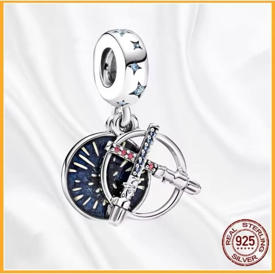 POSEİDONS JEWELLERY Jedi Kılıcı 925 Ayar Gümüş Charm Yeşil Tek Ebat