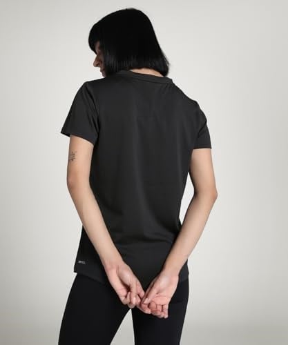 PUMA W Tad Essential Vneck Tee Tişörtler Üniseks Yetişkin