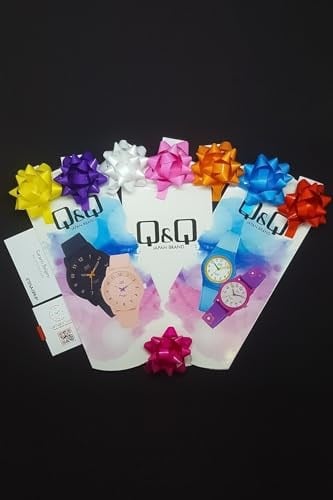 Q&Q-Su Geçirmez Silikon Kordonlu Kadın Kol Saati