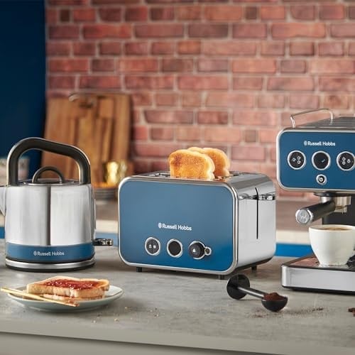 Russell Hobbs Espresso Makinesi Distinctions Paslanmaz Çelik Okyanus Mavisi (15 Bar, 1 ve 2 Bardak Takma, ESE Pedleri, Otomatik Dozajlama ve Man.Seçeneği, Sıcak Su ve Süt Köpüğü için Buhar Nozulu)
