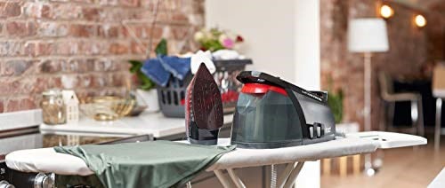 Russell Hobbs Quiet Super Steam Pro Buharlı Ütü İstasyonu (8 Bar Buhar Basıncı, 1,8 L Çıkarılabilir Su Tankı, Kireç Koruma Sistemi, 3 Buhar Ayarı, Dikey Buhar) Ütü 24460-56