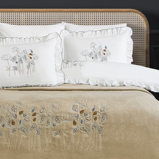 Schafer Home Estiva Çift Kişilik Nevresim Takımı 7 Parça-Ekru
