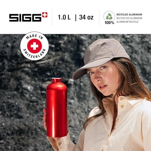 SIGG Traveller içecek şişesi (1 L), zararlı madde içermez ve sızıntı yapmaz içecek şişesi, alüminyum tüy kadar hafif içecek şişesi