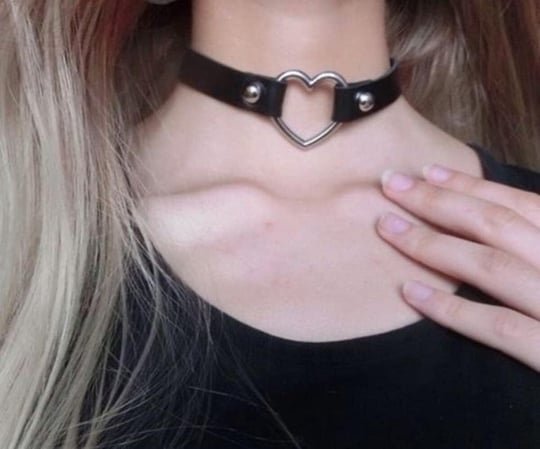 Siyah Deri Tasma Kalp 35 cm Choker Bayan Kolye Takı Aksesuar