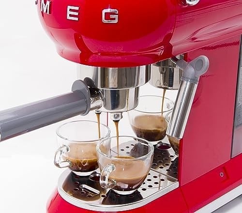 SMEG 50s Style Retro Espresso Kahve Makinesi Glossy Red
