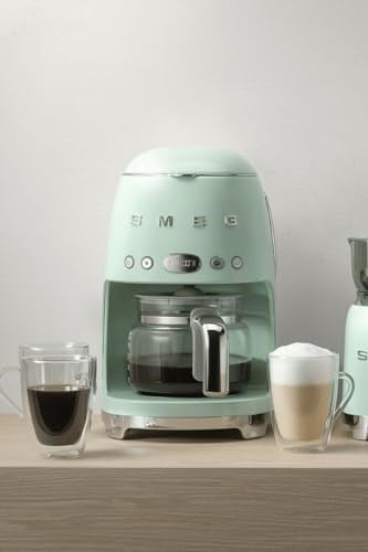 SMEG DCF02PGEU Filtre Kahve Makinesi 50S Style Pastel Yeşil 1.4 Litre 10 Fincan Kapasiteli