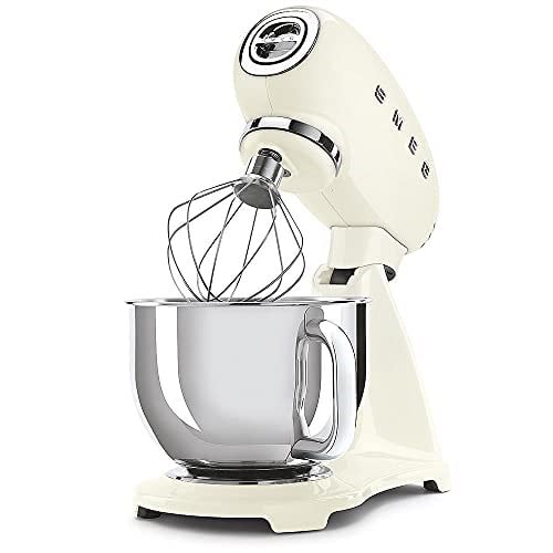 SMEG, SMF03CREU mutfak robotu, 10 hız kademesi, planet karıştırıcı, emniyet kapatma, 2 çırpma teli, paslanmaz çelik küre sap, 800 W, krem rengi