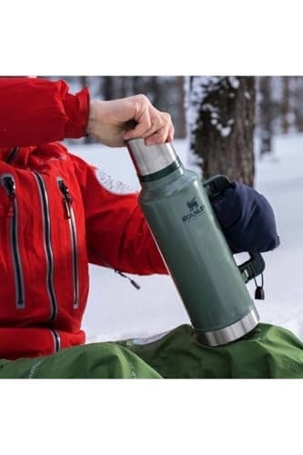 Stanley Classic Legendary Vakumlu Çelik Termos, 1.9 Litre, Yeşil (Hammertone Green)