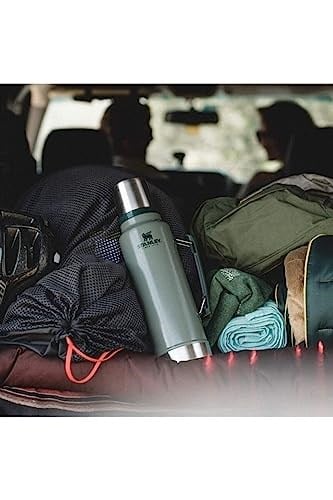 Stanley Classic Legendary Vakumlu Çelik Termos, 1.9 Litre, Mat Siyah