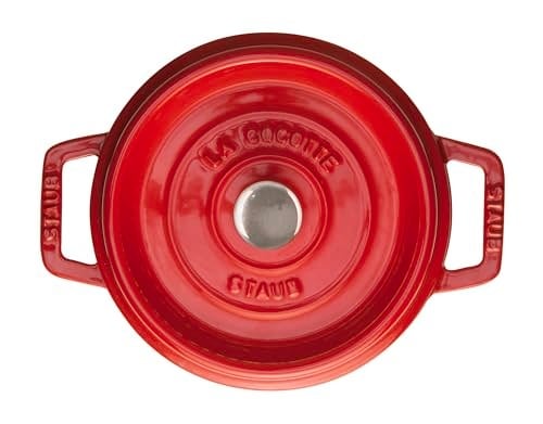 Staub La Cocotte Döküm Tencere, Demir, Kiraz Kırmızısı - Seçenekler: 0.25 qt, 0.5 qt, 0.75 qt, 1.25 qt, 2.25 qt, 2.75 qt...
