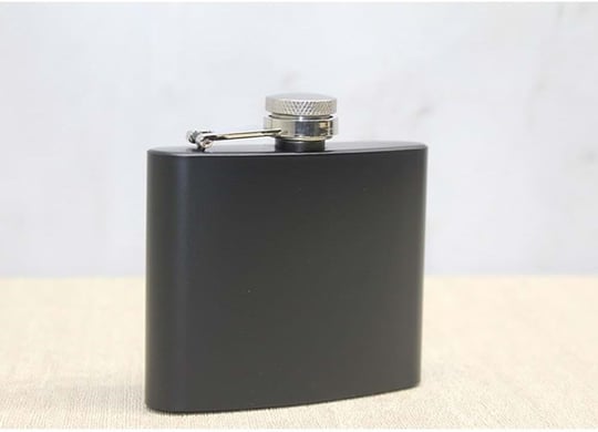 Tekli Siyah 5 Oz Matara