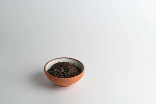 Toganoo Pu-Erh Tea - Fermente Siyah Çay (50g) - Yıllanmış Çin Puerh Çayı - Metabolizma Hızlandırıcı ve Sindirim Dostu - Topraksı, Zengin Aroma (Aged Dark Tea)