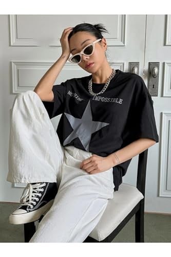 TrendSeninle Kadın Siyah İmpossible Star Baskılı Oversize Tişört