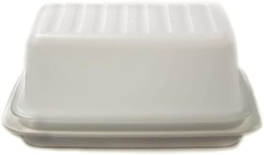 Tupperware Tereyağı kabı Butterschatz beyaz C21 Butterschatz buzdolabı