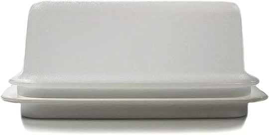 Tupperware Tereyağı kabı Butterschatz beyaz C21 Butterschatz buzdolabı