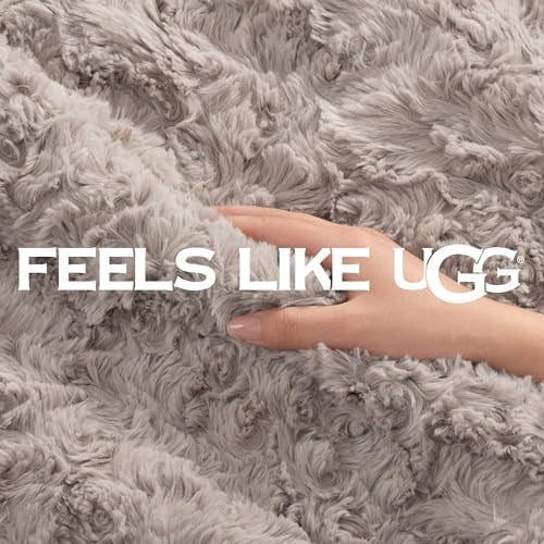 UGG 10484 Adalee Yumuşak Suni Kürk Ters Çevrilebilir Vurgu Büyük Boy Battaniye Kabarık Bulanık Lüks Rahat Otel Tarzı Lüks Yumuşak Boho Ev Dekoru Yatak ve Ot - Seçenekler: Full/Queen, King, Throw, Twin