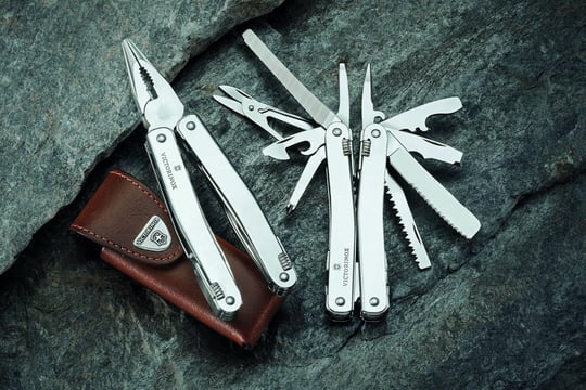 Victorinox Deri kılıf çakı için (kemer halkası, cırt cırtlı, 3 cm x 10 cm) kahverengi