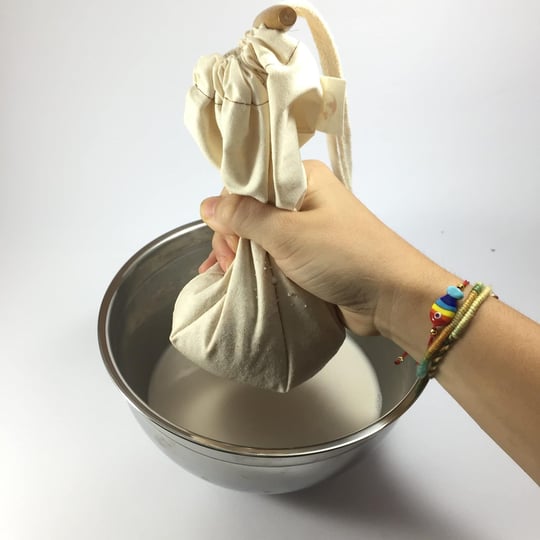 yofu yoga and food %100 Ağartılmamış Ham Pamuk Bitkisel Süt Süzme Kesesi Badem Sütü, Fındık Sütü, Yeşil Sebze Suyu Süzme - Organik Pamuk Kese (35x50 cm) - Seçenekler: 25 x25 cm, 30 x 35 cm, 35x50 cm
