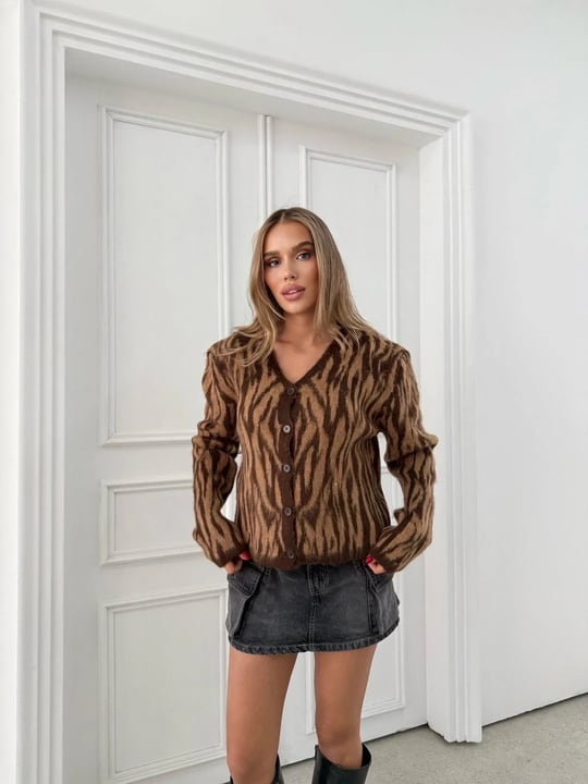 LEOPAR DESEN TRİKO HIRKA