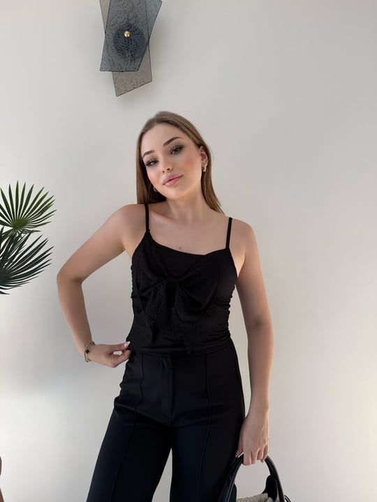 Askılı Fiyonk Detay Atlet Siyah 2364