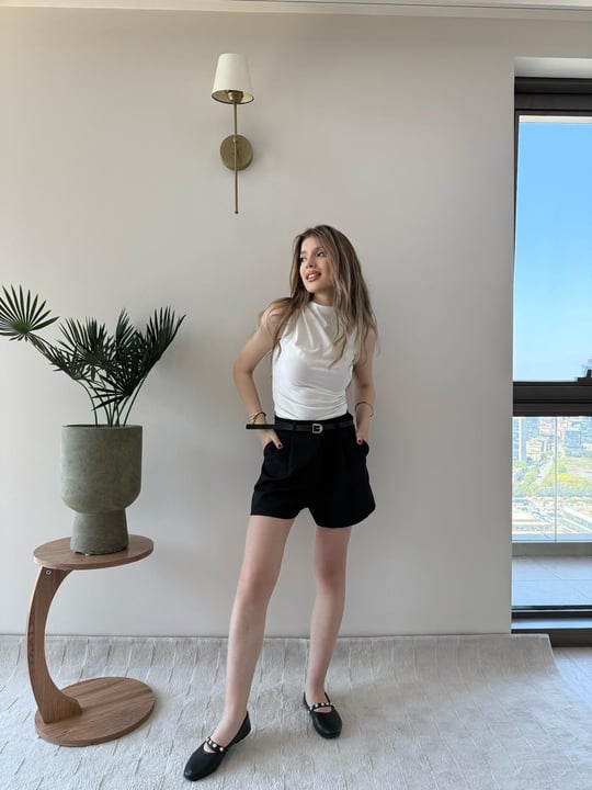 Bel Kemer Detay Double Kumaş Yüksek Bel Şort Siyah 2228